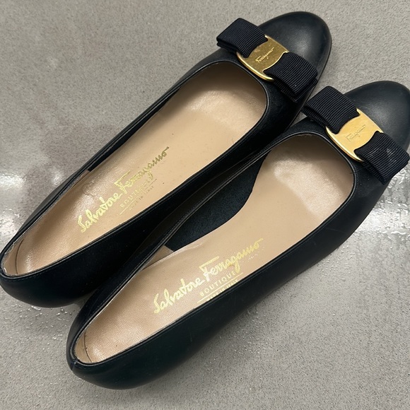 Salvatore Ferragamo shoes - Picture 4 of 4